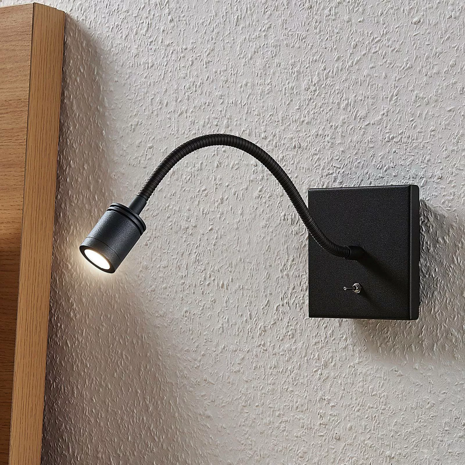 Lindby LED-Wandlampe Mayar, schwarz, Metall, Leselampe, 11cm günstig online kaufen