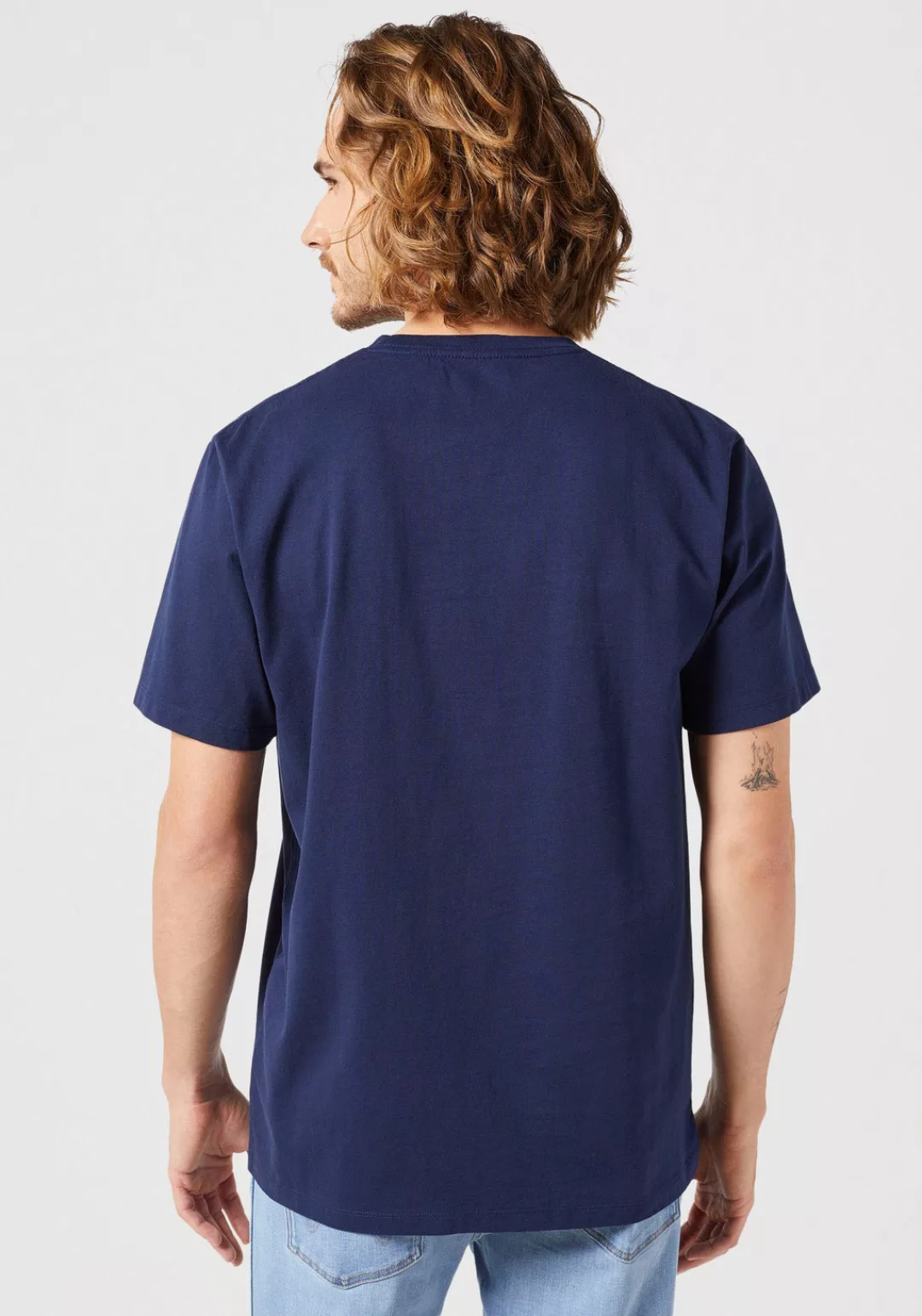 Wrangler T-Shirt "AMERICANA", mit Markenlabel auf der Brust günstig online kaufen