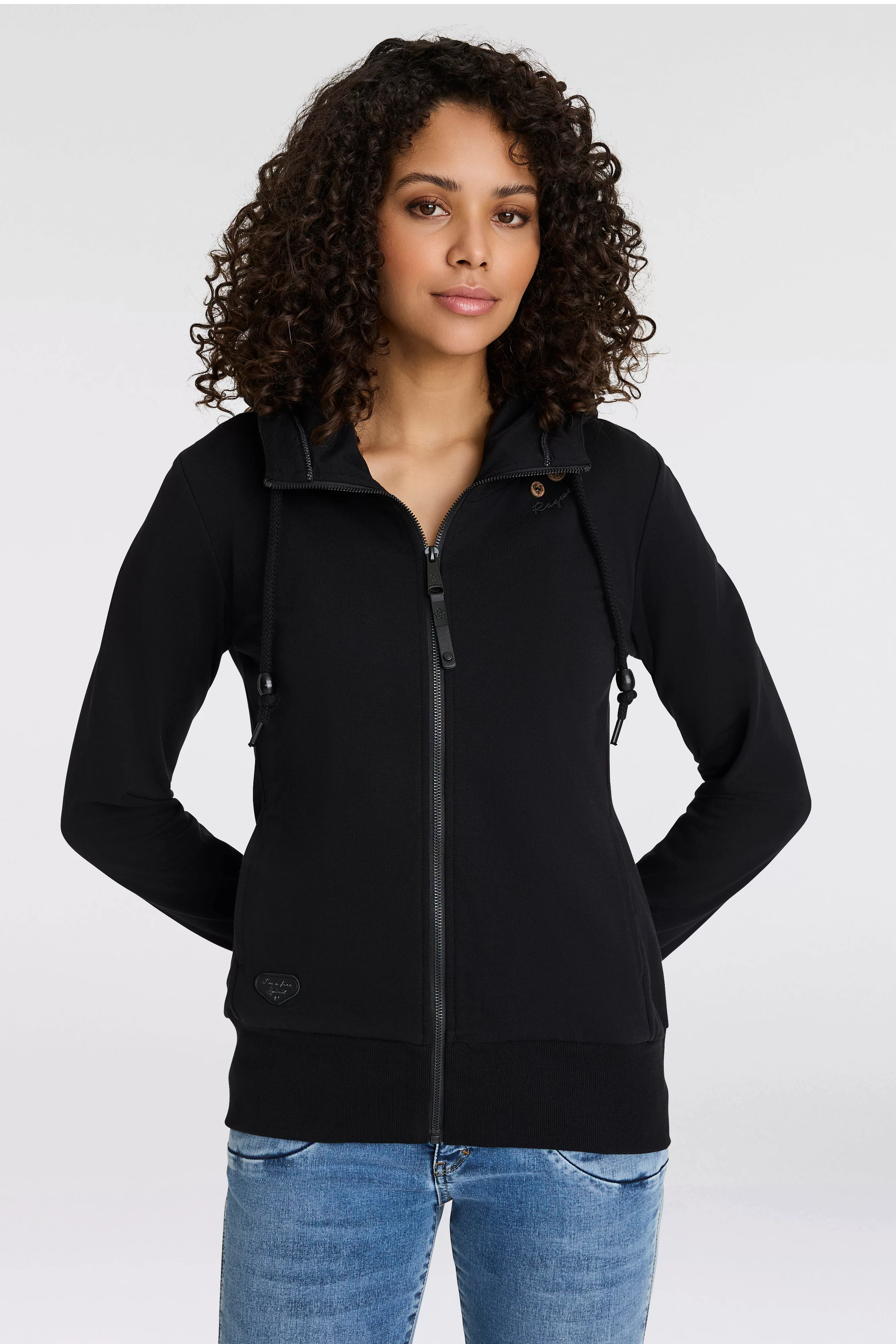 Ragwear Sweatjacke "PAYA CORE", mit Logo Stickerei und Zierknöpfen günstig online kaufen