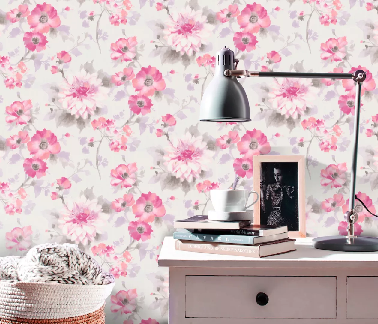 Erismann Vliestapete Guido Maria Kretschmer Fashion for Walls Floral Creme günstig online kaufen