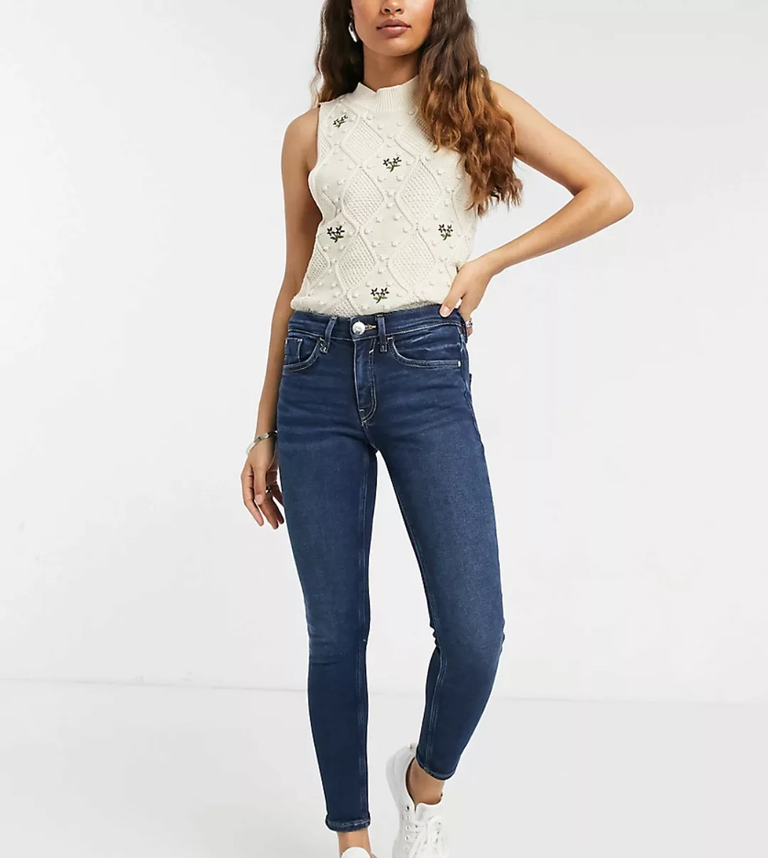River Island Petite – Amelie – Enge Jeans in authentischem Dunkelblau günstig online kaufen