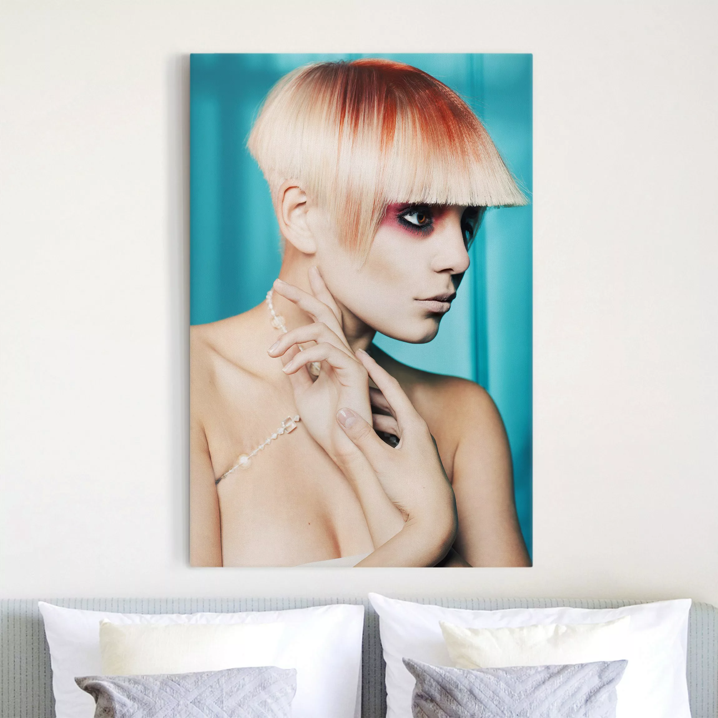 Leinwandbild Portrait - Hochformat Modern Lady günstig online kaufen