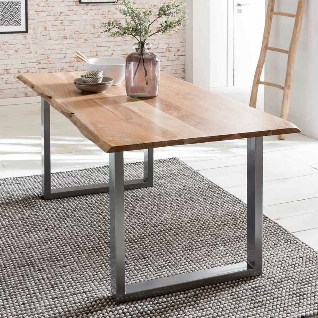 Baumkanten Tisch aus Akazie Massivholz Bügelgestell in Silberfarben günstig online kaufen