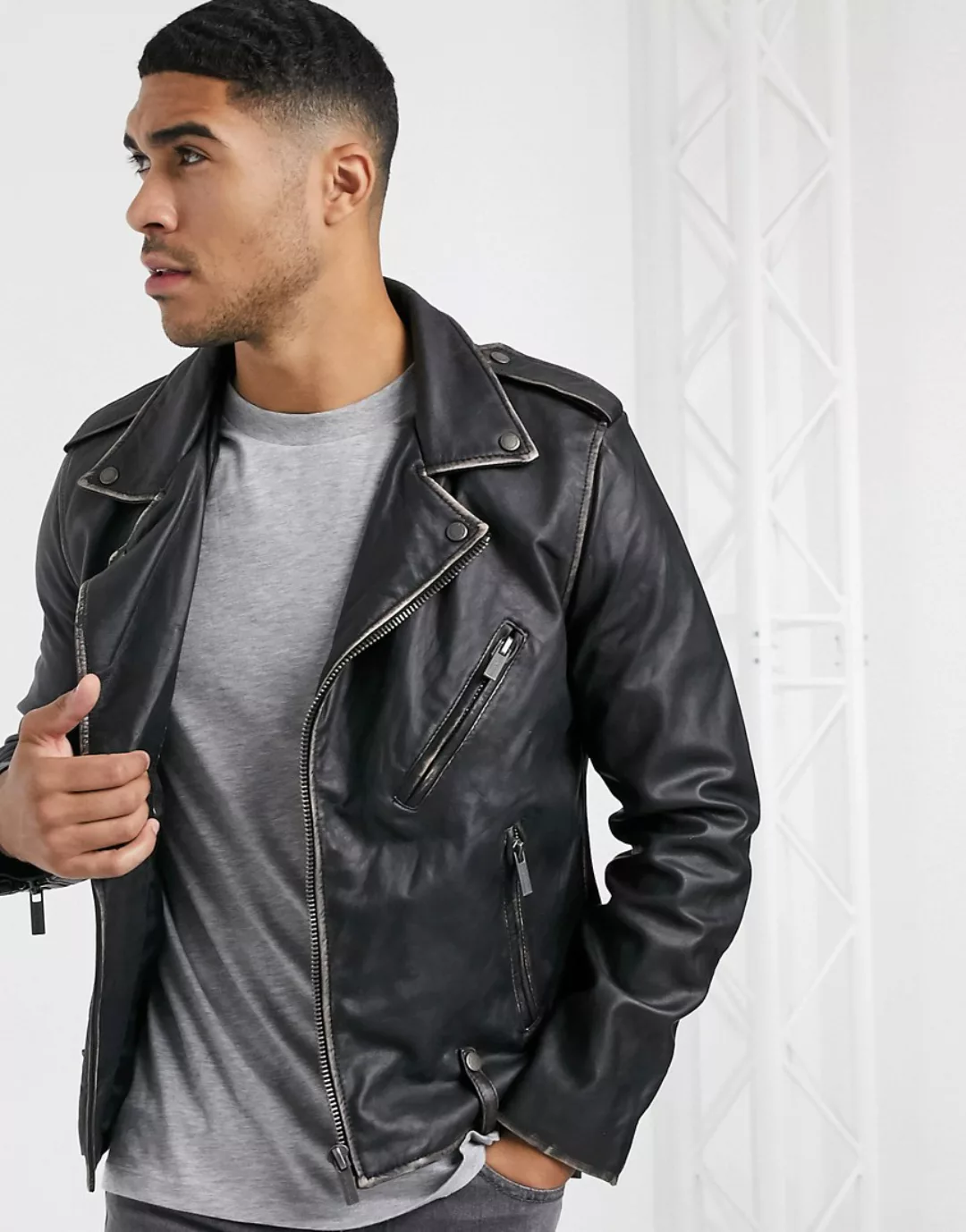 Bolongaro Trevor – Bikerjacke aus Leder mit antikem Finish-Schwarz günstig online kaufen