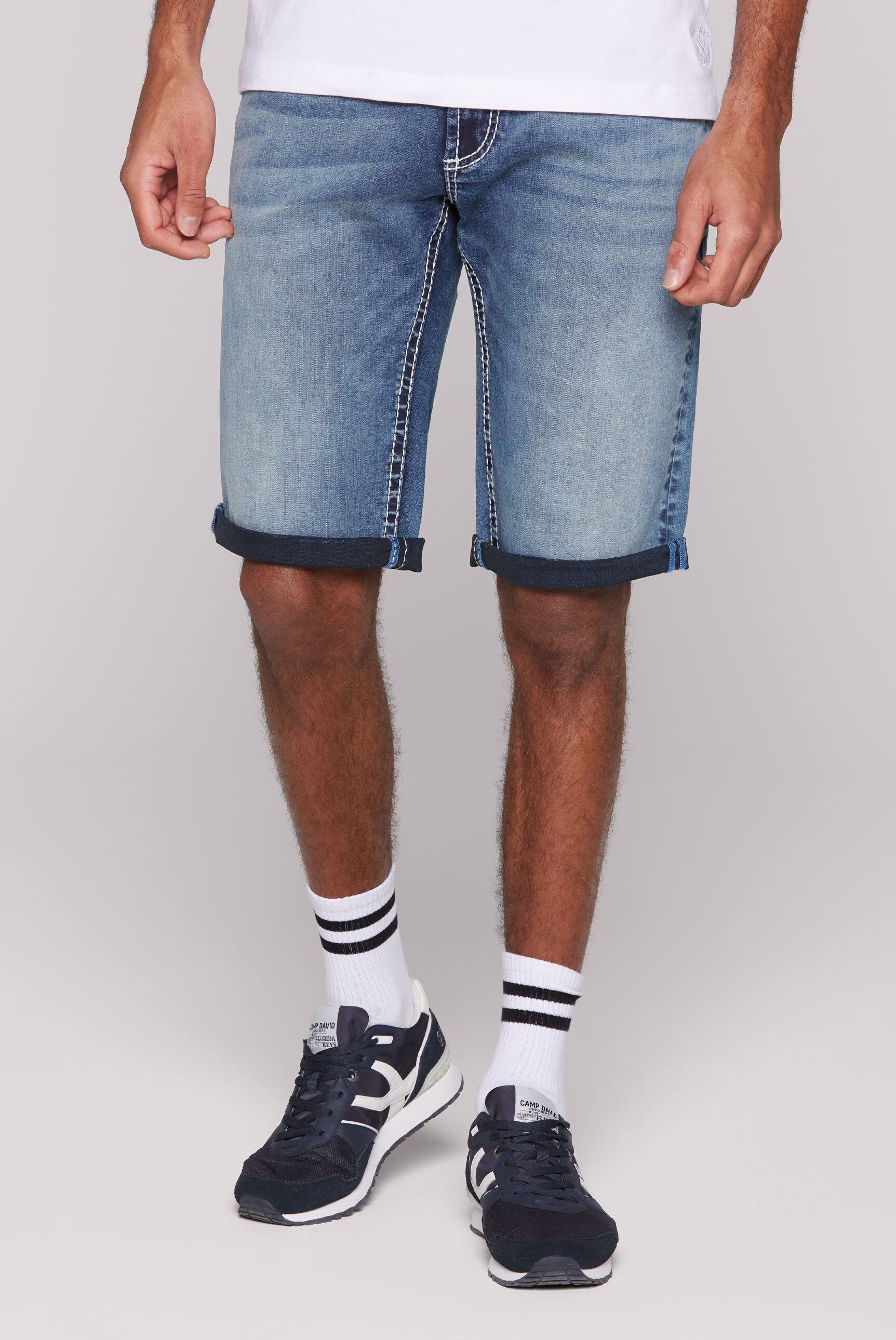 CAMP DAVID Jeansshorts, mit breiten Nähten günstig online kaufen
