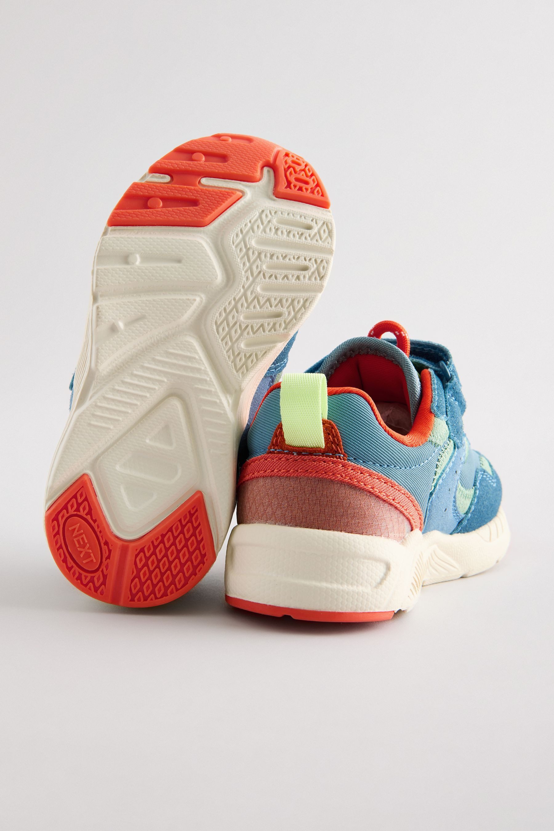 Next Elastischer Sportschuh mit Schnürung Sneaker günstig online kaufen