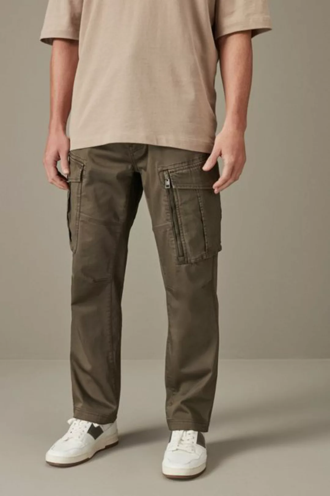 Next Cargohose Straight Fit Cargo-Stretchhose mit RV-Detail (1-tlg) günstig online kaufen