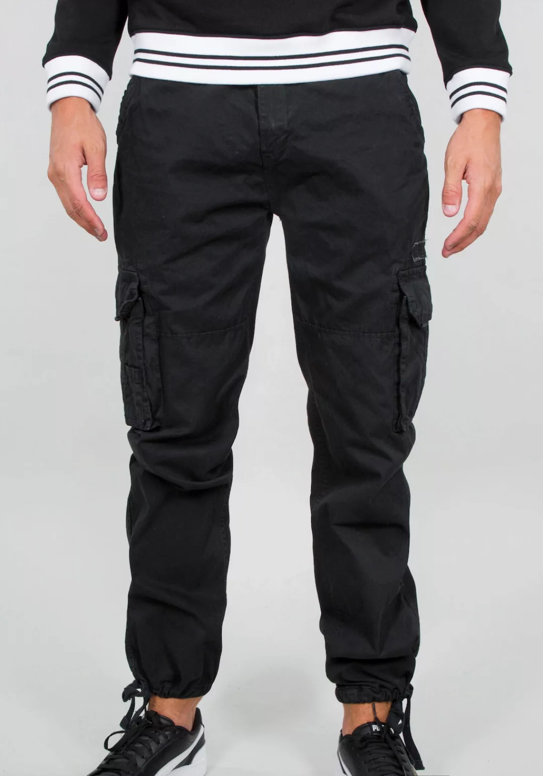 Alpha Industries Cargohose Jet Pant mit seitlichen Cargotaschen und Kordelz günstig online kaufen