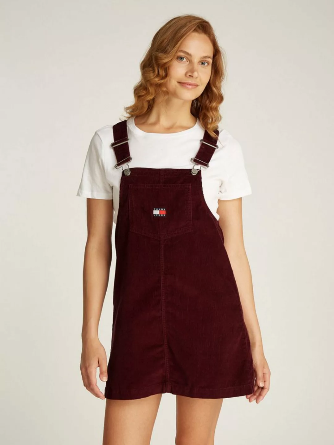 Tommy Jeans Cordkleid TJW FINE CORD PINAFORE DRESS aus Feincord günstig online kaufen