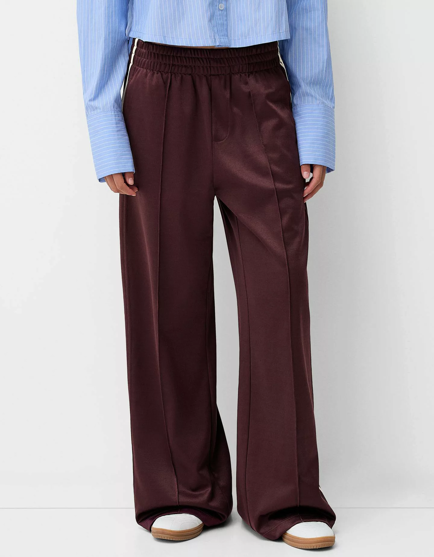 Bershka Hose Mit Seitlichem Streifen Damen Xs Violett günstig online kaufen