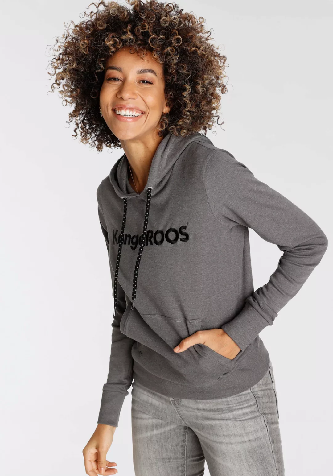 KangaROOS Kapuzensweatshirt mit großer Logo-Stickerei günstig online kaufen