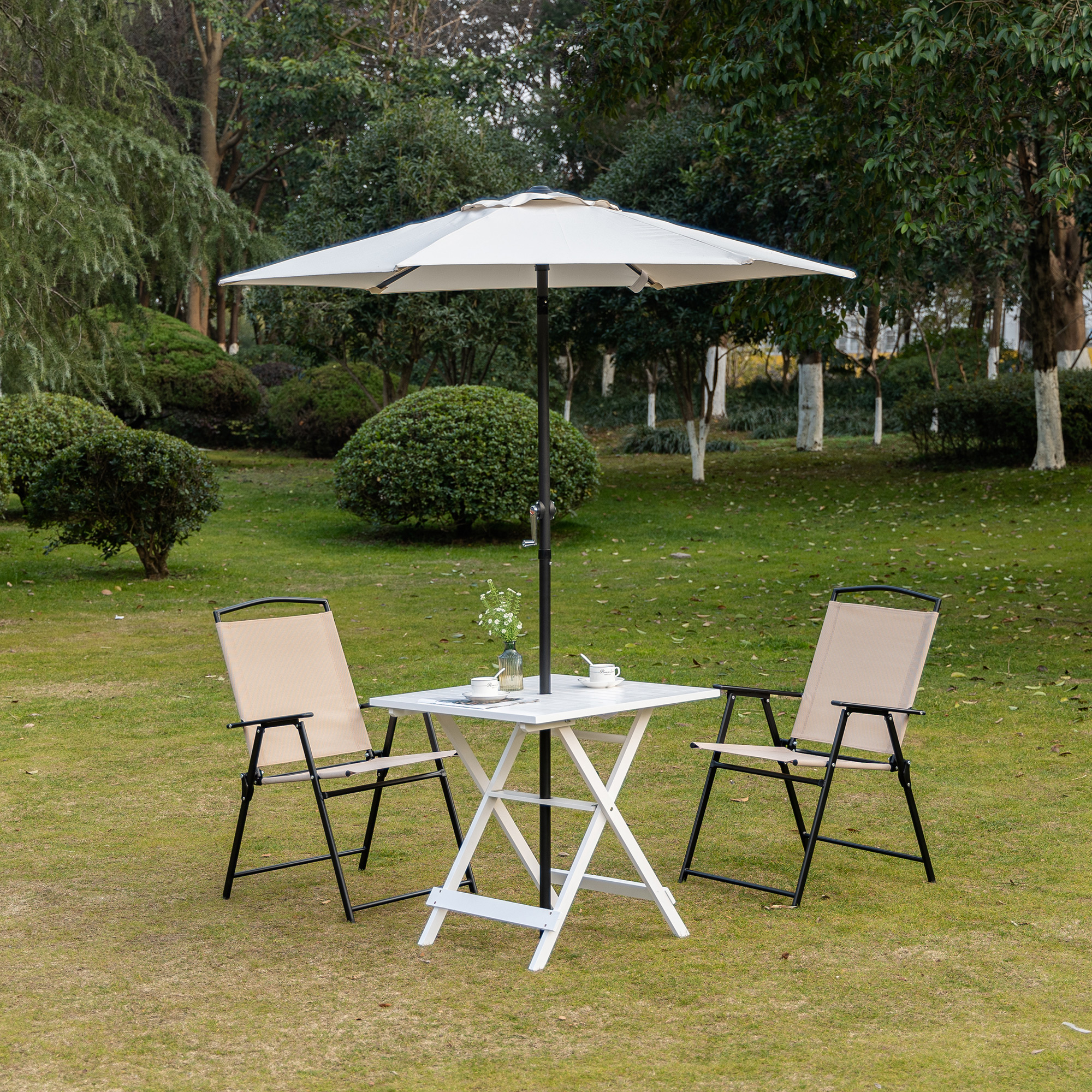 Outsunny Klapptisch Beistelltisch 70x70cm aus Pappelholz mit Sonnenschirmha günstig online kaufen