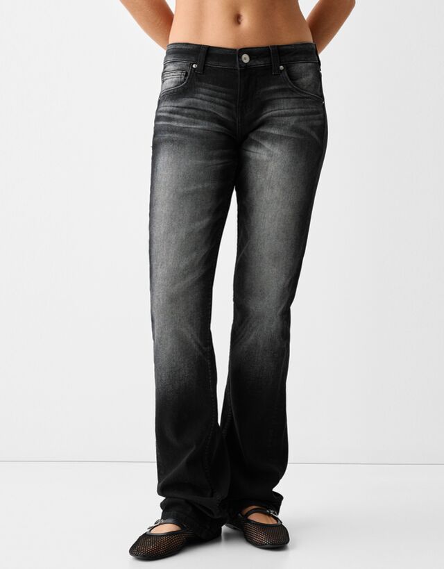 Bershka Jeans Im Straight-Fit Mit Tiefem Bund Damen 42 Schwarz günstig online kaufen