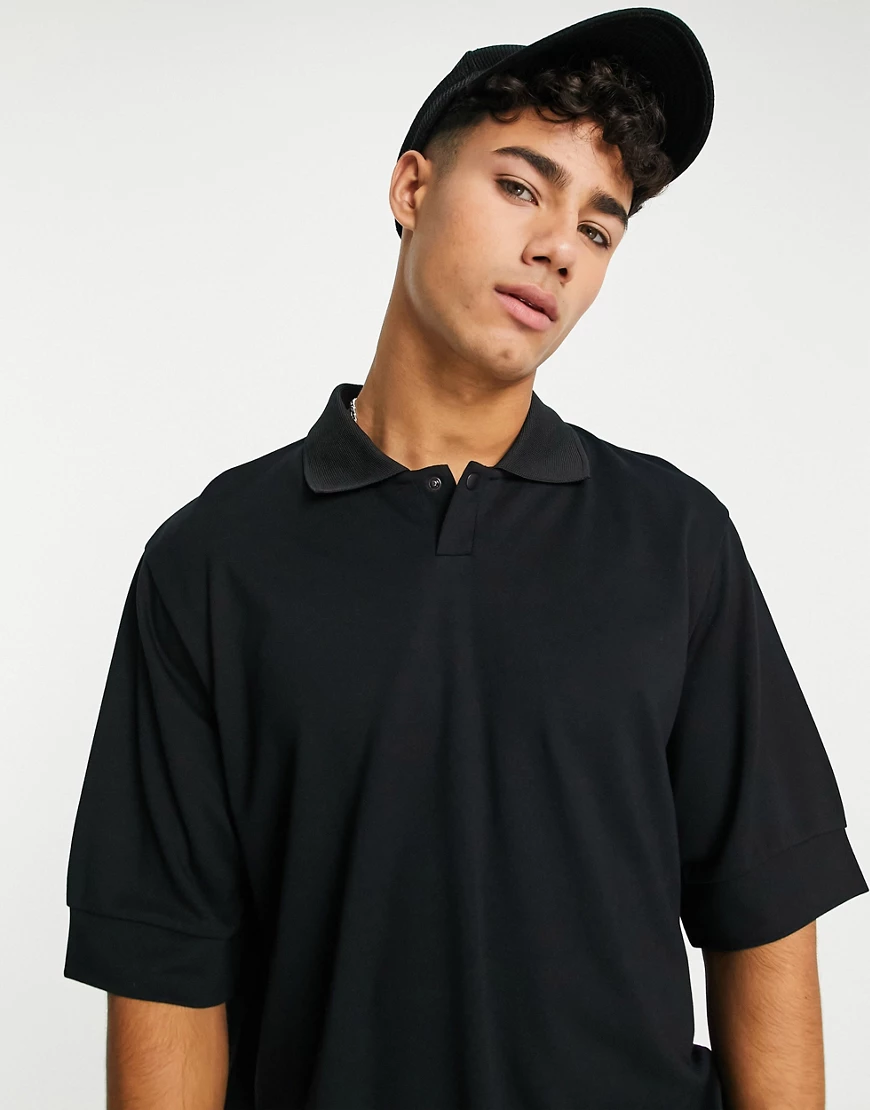 Topman – Oversize-Poloshirt in Schwarz mit einzelner Niete günstig online kaufen