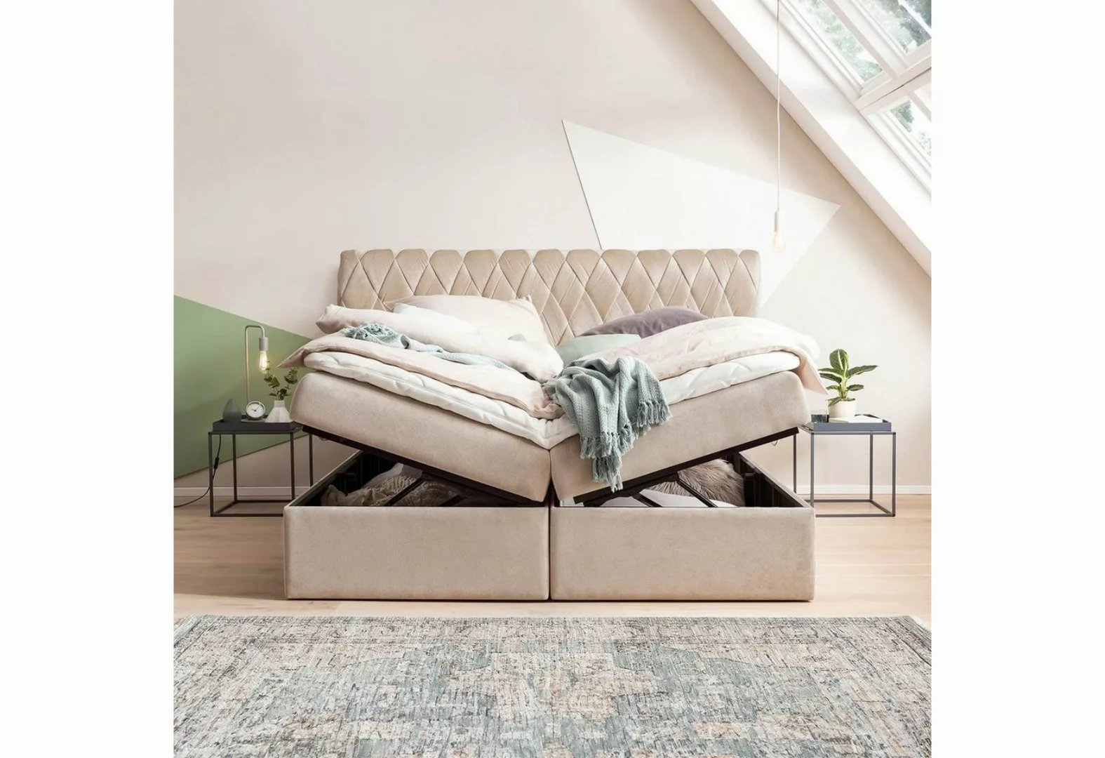 BettCo Stauraumbett Lyon (in Beige Samt, 200 x 200 cm), XXL Bettkasten + op günstig online kaufen