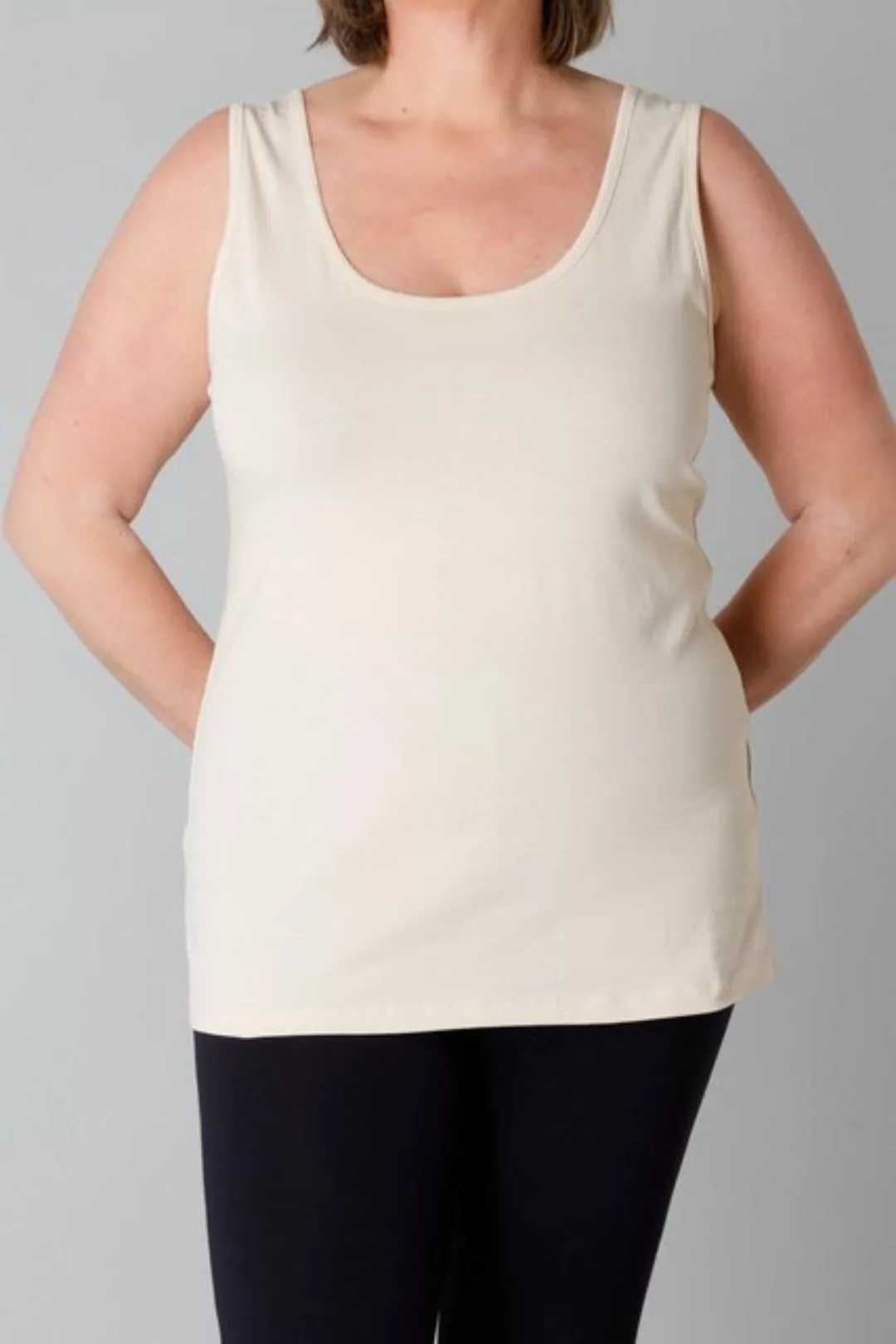 Base Level Curvy Tanktop in großen Größen günstig online kaufen