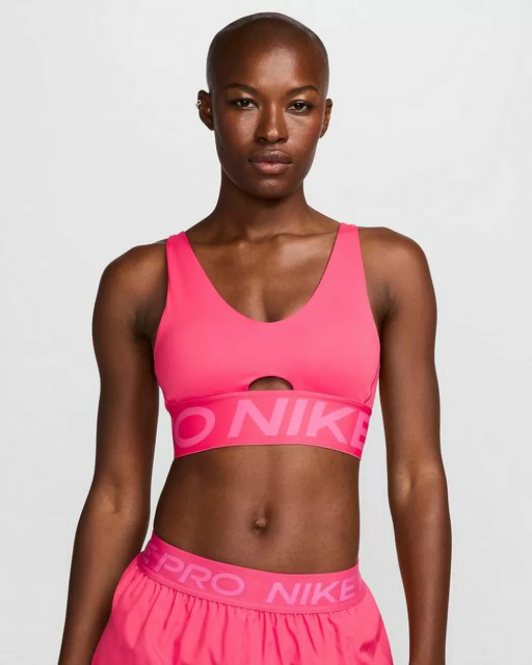 Nike T-Shirt W NP INDY PLUNGE BRA BOLD günstig online kaufen