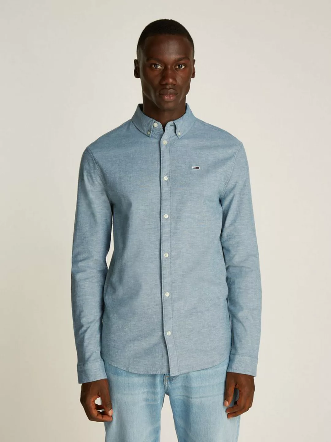 Tommy Jeans Langarmhemd TJM Slim Stretch Oxford Shirt mit Flaglabel auf der günstig online kaufen