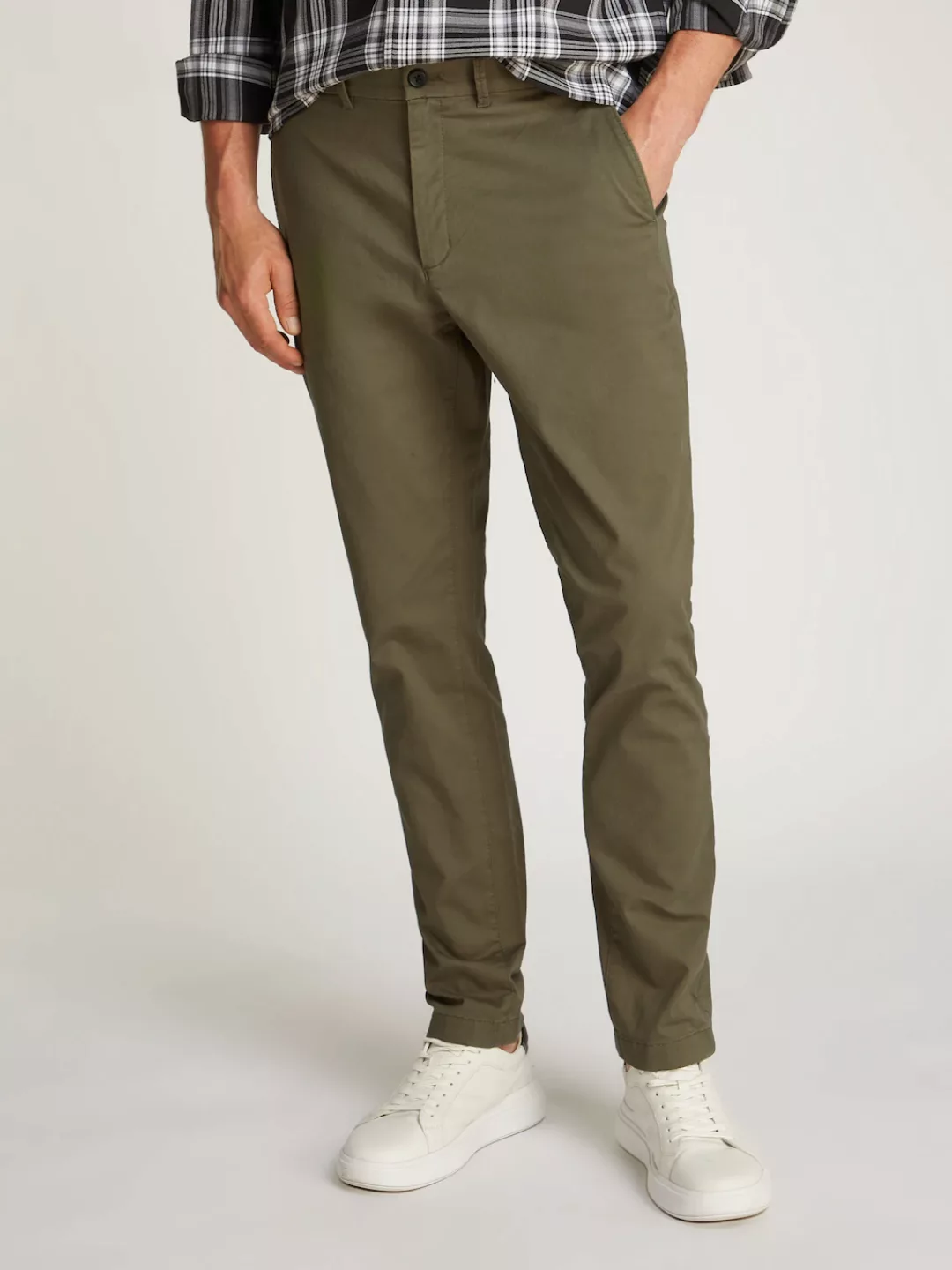 Calvin Klein Chinohose "MODERN TWILL SLIM CHINO", mit Logoprägung günstig online kaufen