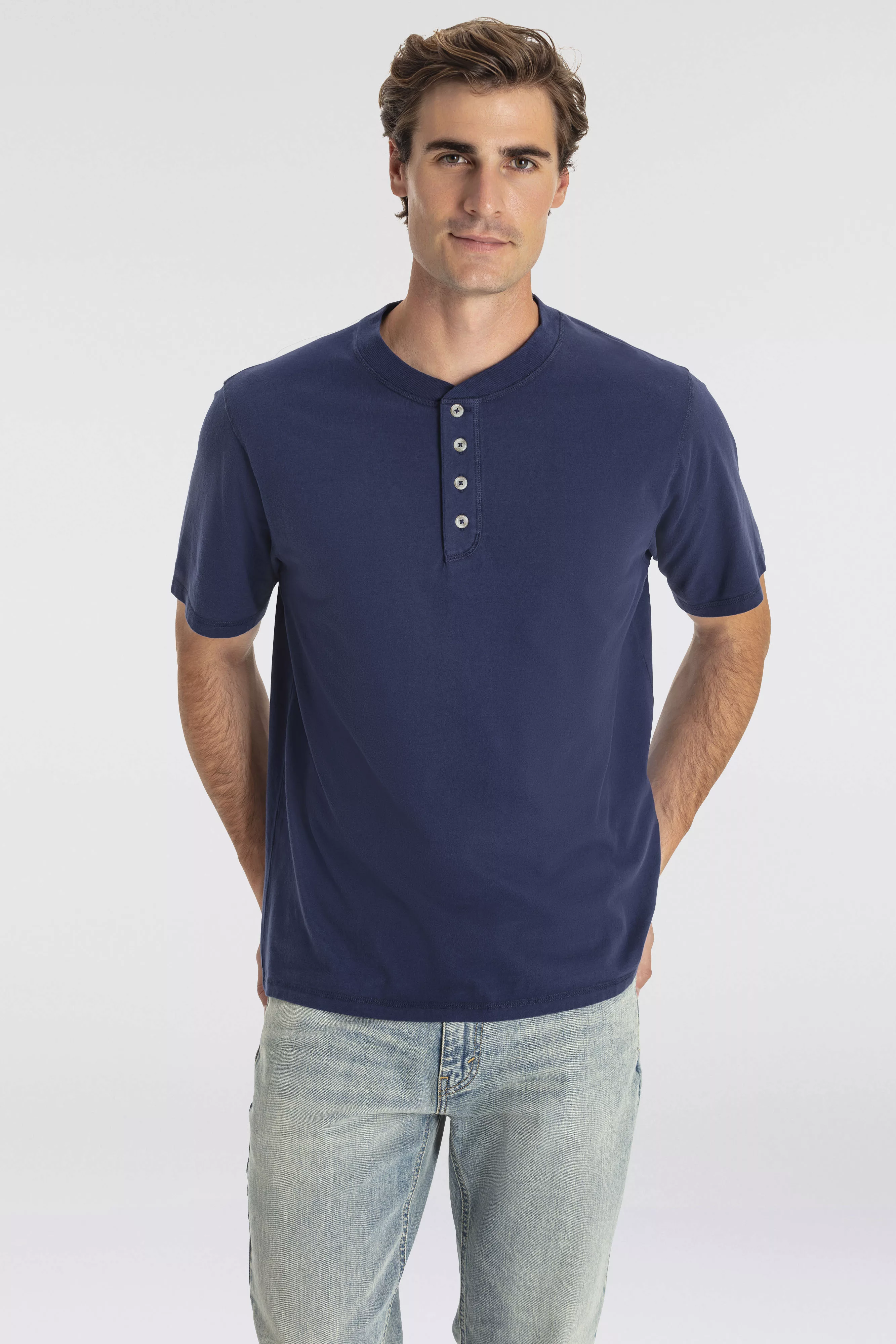 Levis Rundhalsshirt "SS 4 BUTTON HENLEY", mit Knopfleiste günstig online kaufen