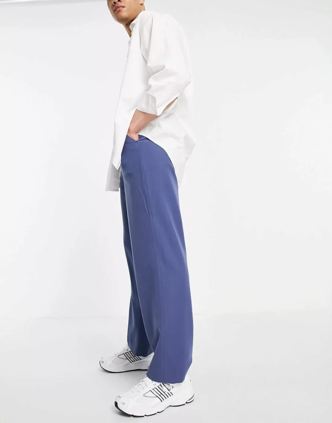 ASOS DESIGN – Elegante Hose in Marineblau mit weitem Bein günstig online kaufen