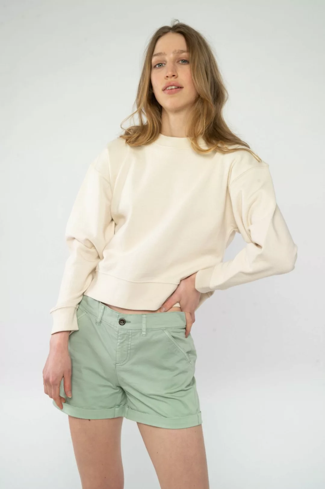 Kurzes Damen-Sweatshirt aus Bio Baumwolle günstig online kaufen