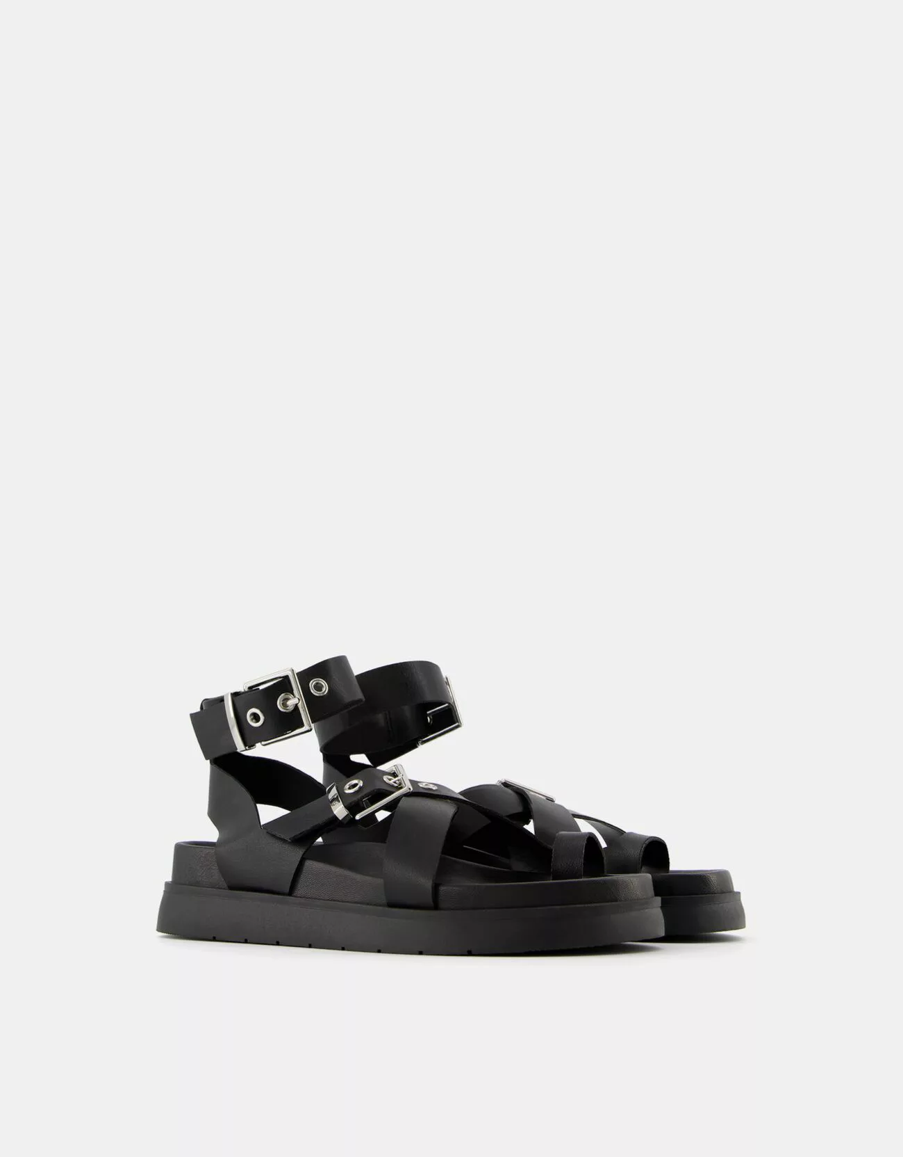 Bershka Flache Sandalen Mit Plateau Und Schnallen Damen 38 Schwarz günstig online kaufen