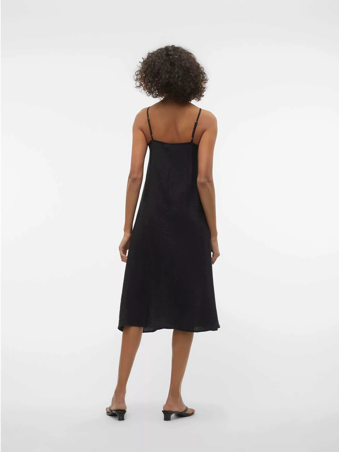 Vero Moda Spaghettikleid "VMJOSIE CALF SINGLET DRESS WVN GA NOOS" günstig online kaufen