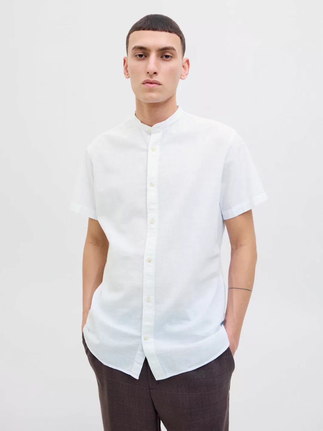 Jack & Jones Kurzarmhemd "JJESUMMER BAND SHIRT SS SN", mit Bandkragen günstig online kaufen