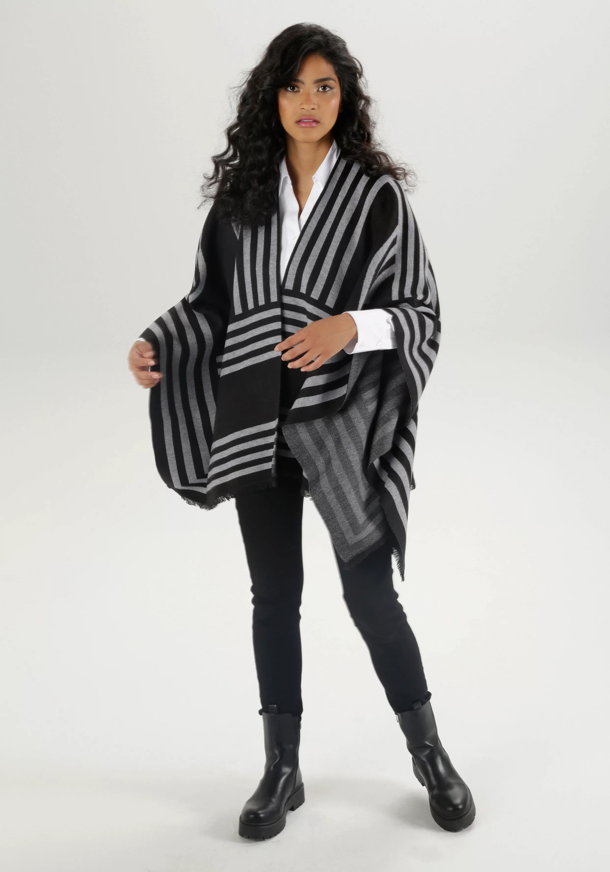 Aniston SELECTED Strickponcho, Cape mit Fransen - NEUE KOLLEKTION günstig online kaufen