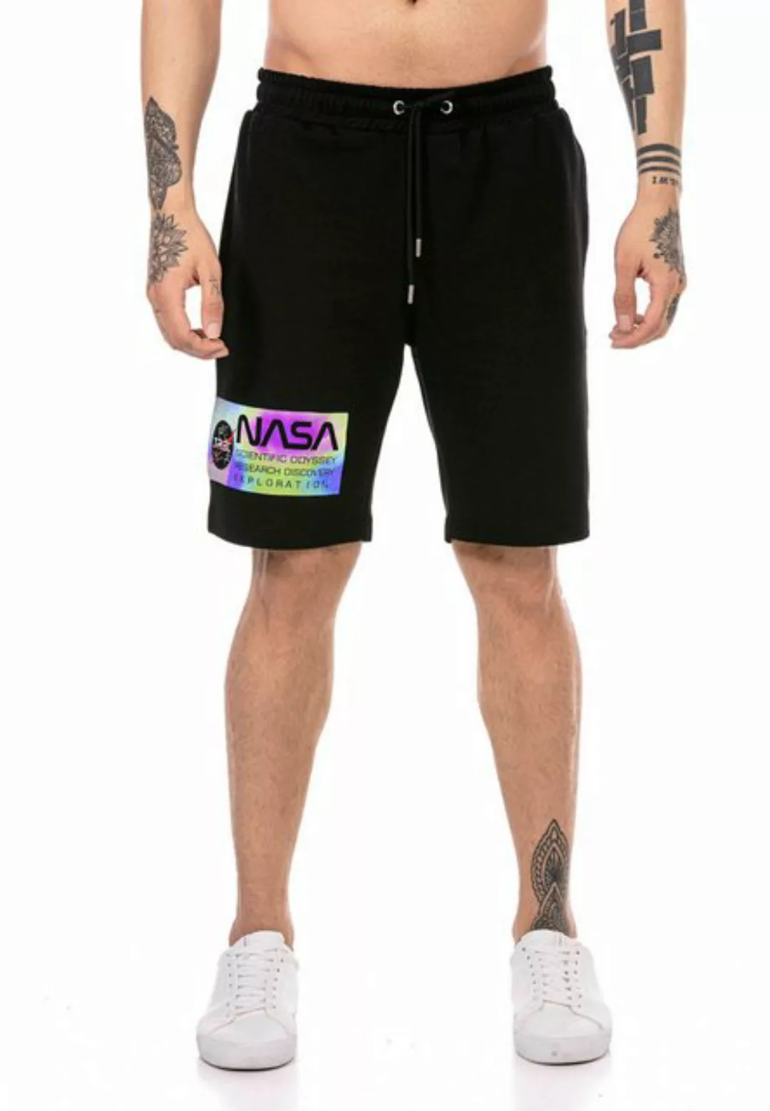 RedBridge Sweatshorts Red Bridge Herren Shorts Kurze Hose mehrfarbiger Nasa günstig online kaufen