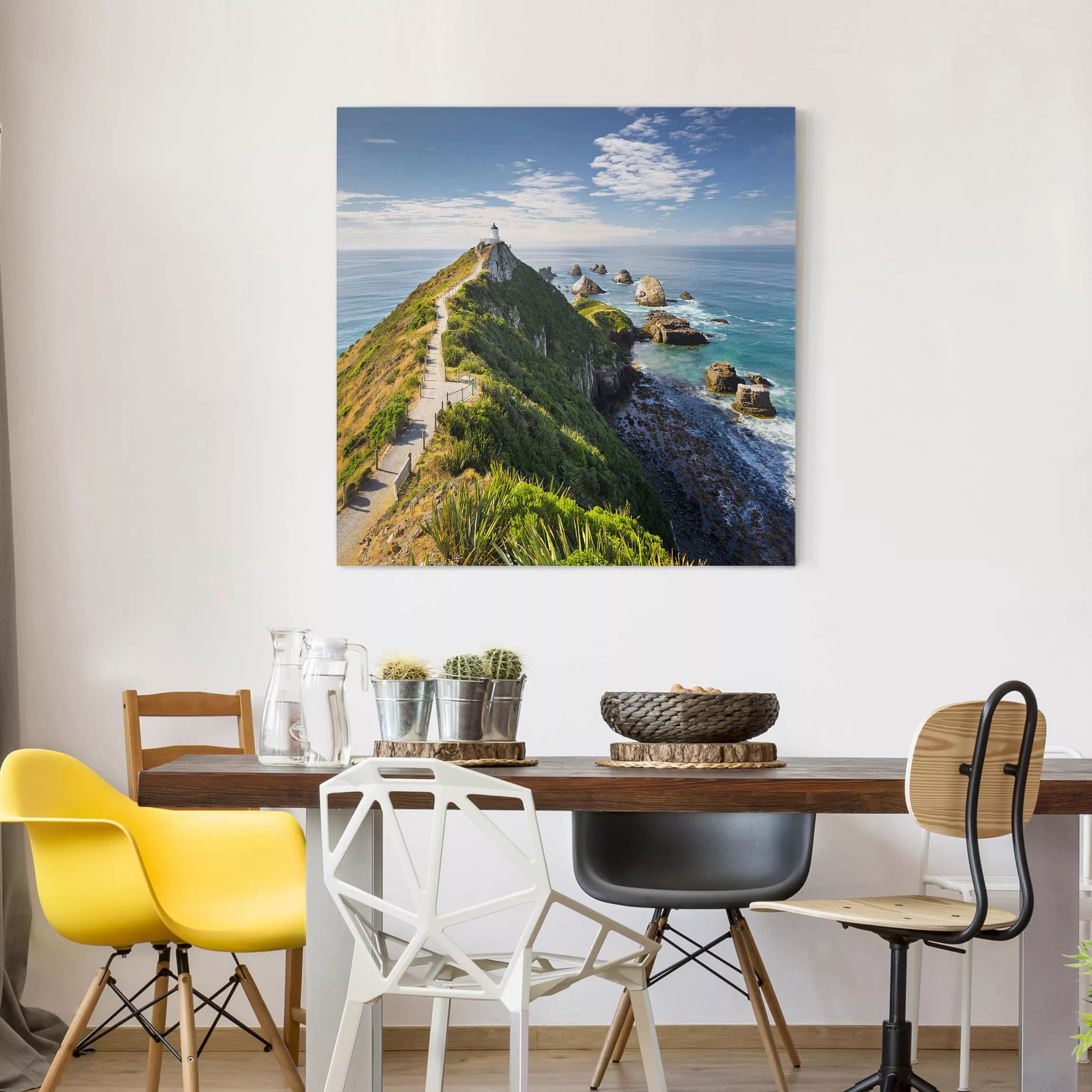 Leinwandbild - Quadrat Nugget Point Leuchtturm und Meer Neuseeland günstig online kaufen