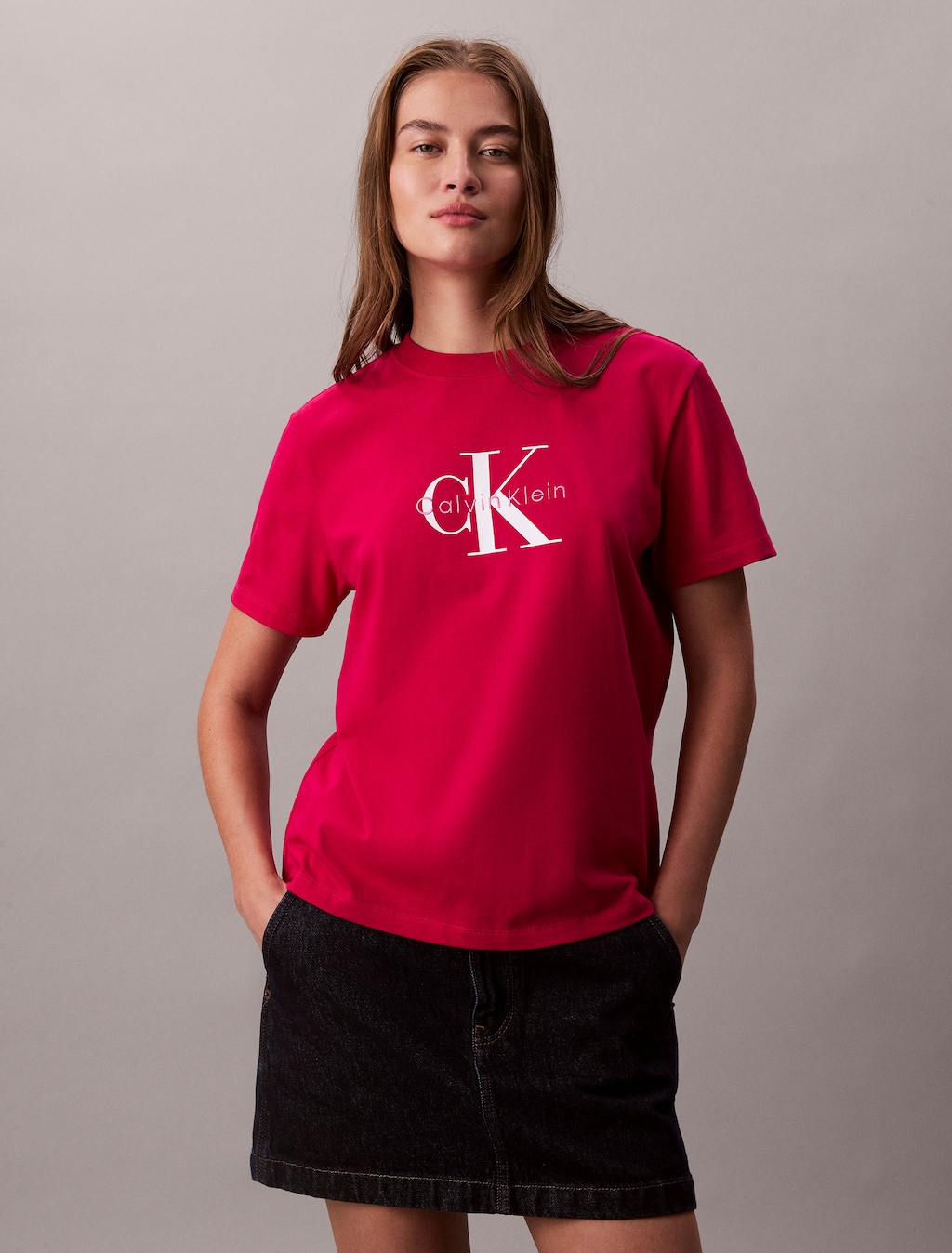 Calvin Klein Jeans T-Shirt "HERO SS CLASSIC MONOLOGO CNECK T", mit großem C günstig online kaufen