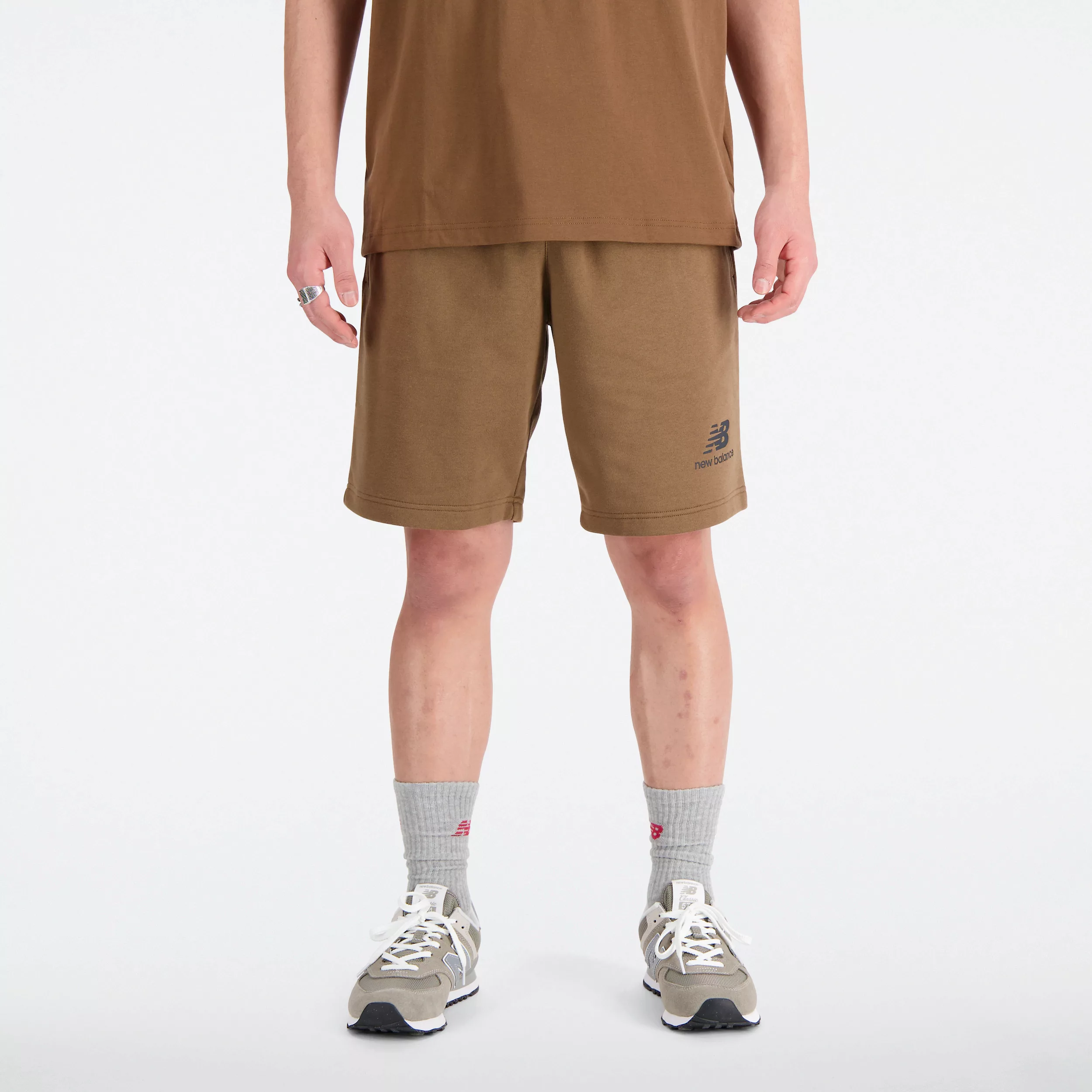 New Balance Sweatshorts "NB ESSENTIALS STACKED LOGO FLEECE SHORT" günstig online kaufen