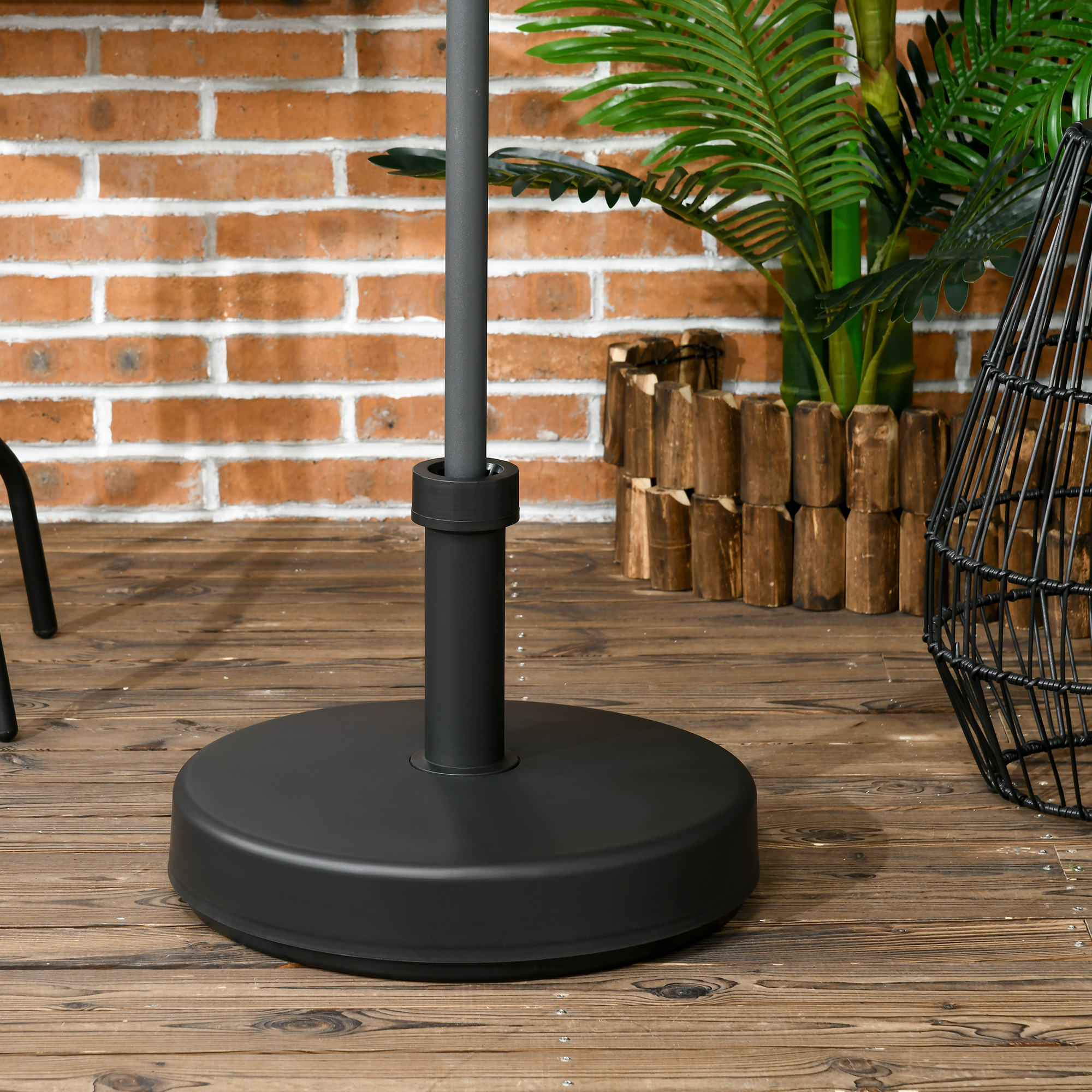 Outsunny Base für Gartenschirm aus PP, max. 18 kg, Ø45x33 cm, Schwarz   Aos günstig online kaufen