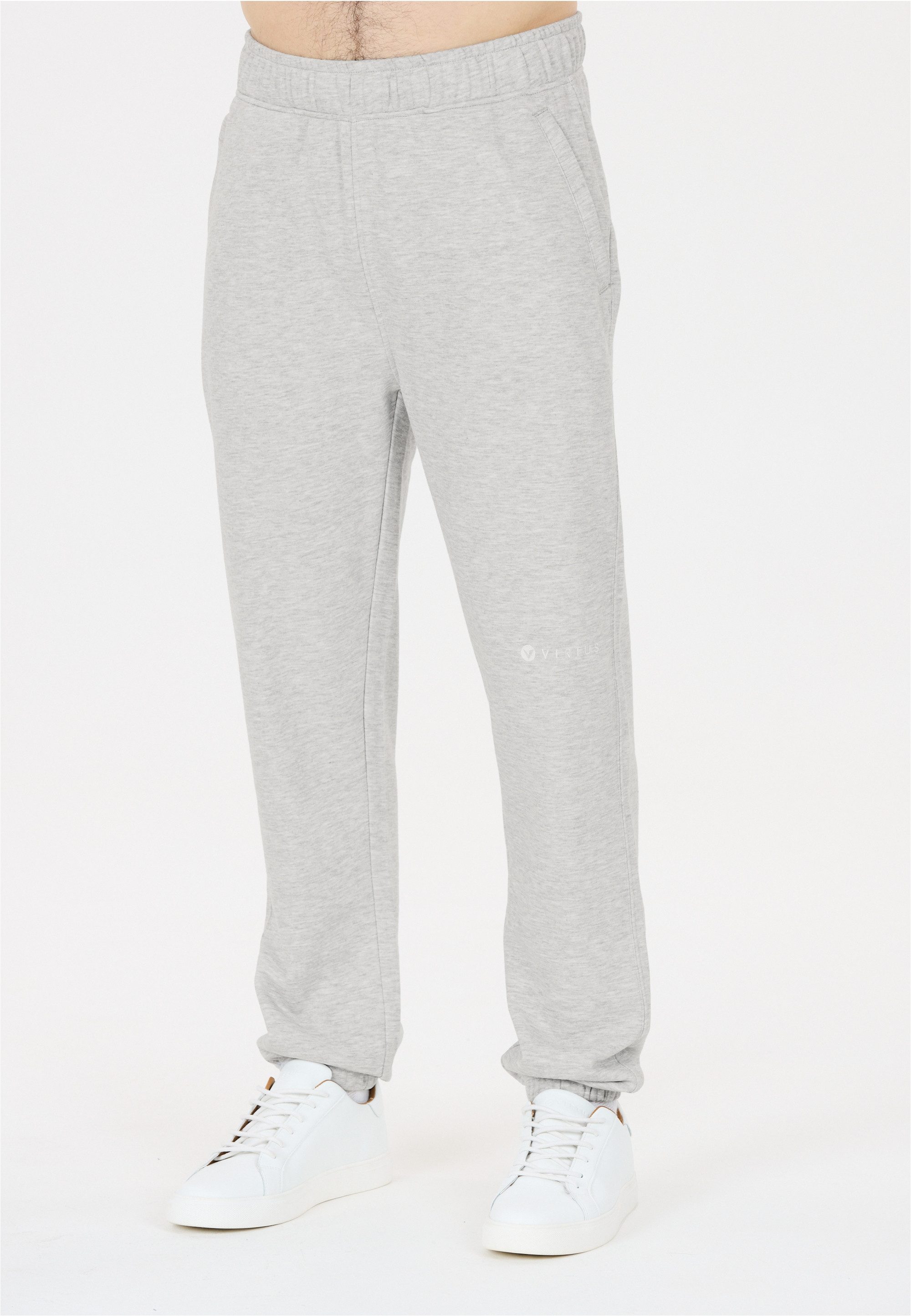 Virtus Sweathose "Kayden", aus weichem Stoff mit sportlichen Akzenten günstig online kaufen