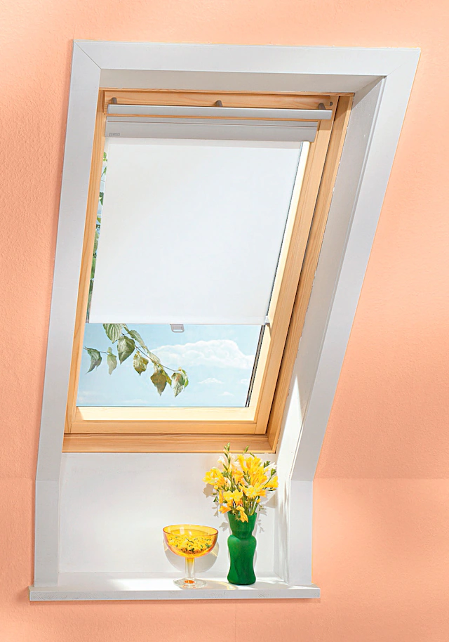 Velux Sichtschutzrollo mit Haltekrallen RHL SK00 1028 Weiß günstig online kaufen