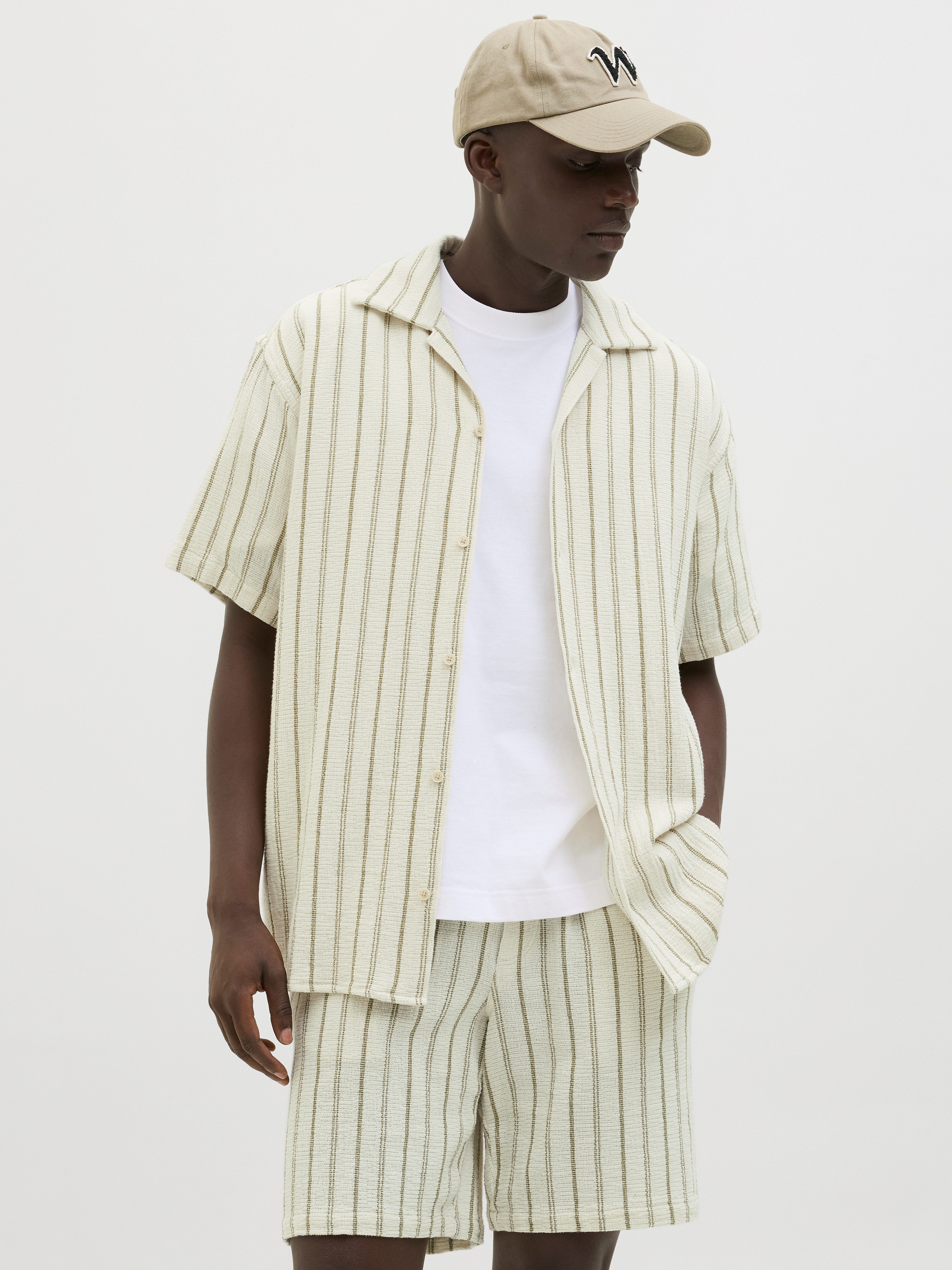 Jack & Jones Herren Kurzarm Hemd JORCOBA STRIPE RESORT SHIRT SS - Relaxed F günstig online kaufen