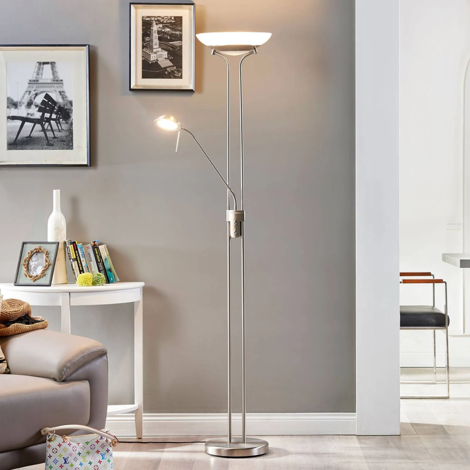 LED-Deckenfluter Yveta mit Leselampe günstig online kaufen