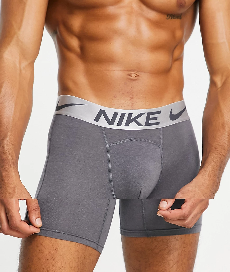 Nike Training – Luxe – Boxershorts aus Baumwollmodal in Grau günstig online kaufen