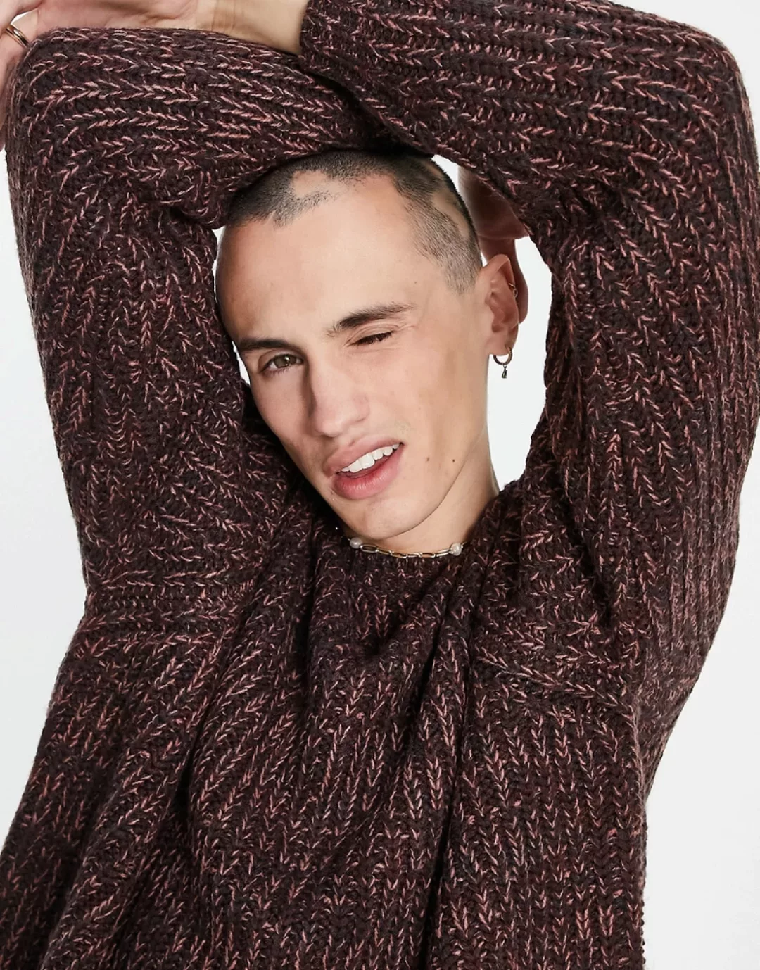 ASOS DESIGN – Schwerer Pullover mit Rundhalsausschnitt aus Fischer-Rippstri günstig online kaufen