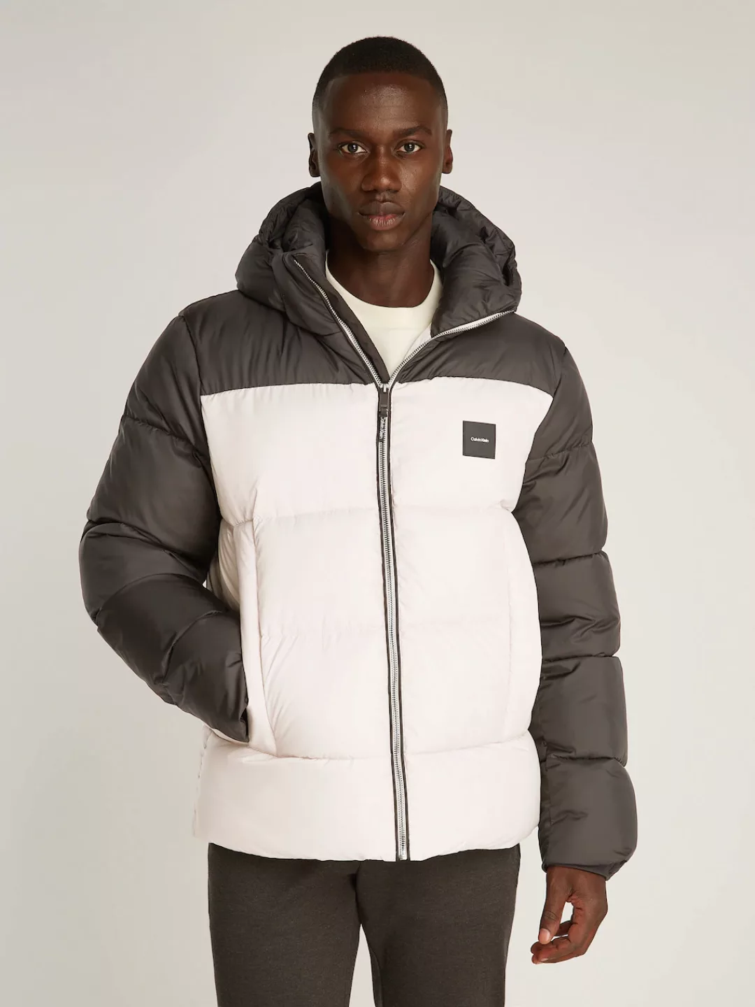 Calvin Klein Outdoorjacke "HOODED QUILT COLOR-BLOCK PUFFER", mit Kapuze, mi günstig online kaufen