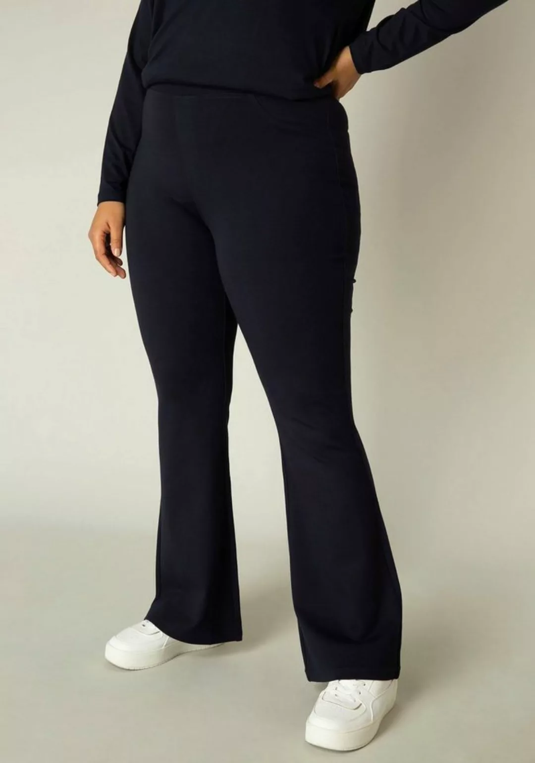 Base Level Curvy Treggings Allie Aktuelle Boocut-Form günstig online kaufen