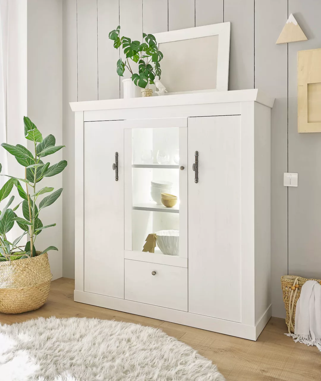 Home affaire Highboard "RAVENNA", im romantischen Landhausstil, Griffe aus günstig online kaufen