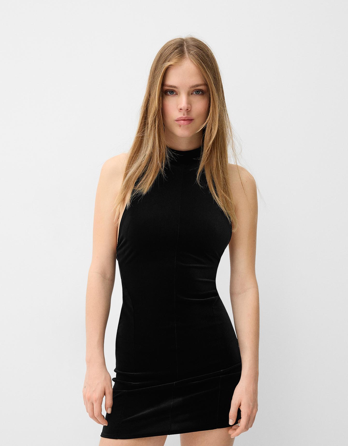 Bershka Minikleid Aus Velvetsamt Mit Stehkragen Damen M Schwarz günstig online kaufen