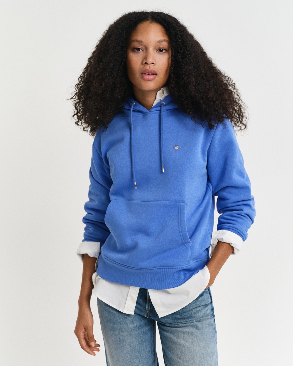 Gant Hoodie "SHIELD HOODIE", Grafische GANT-Stickerei auf der Brust günstig online kaufen