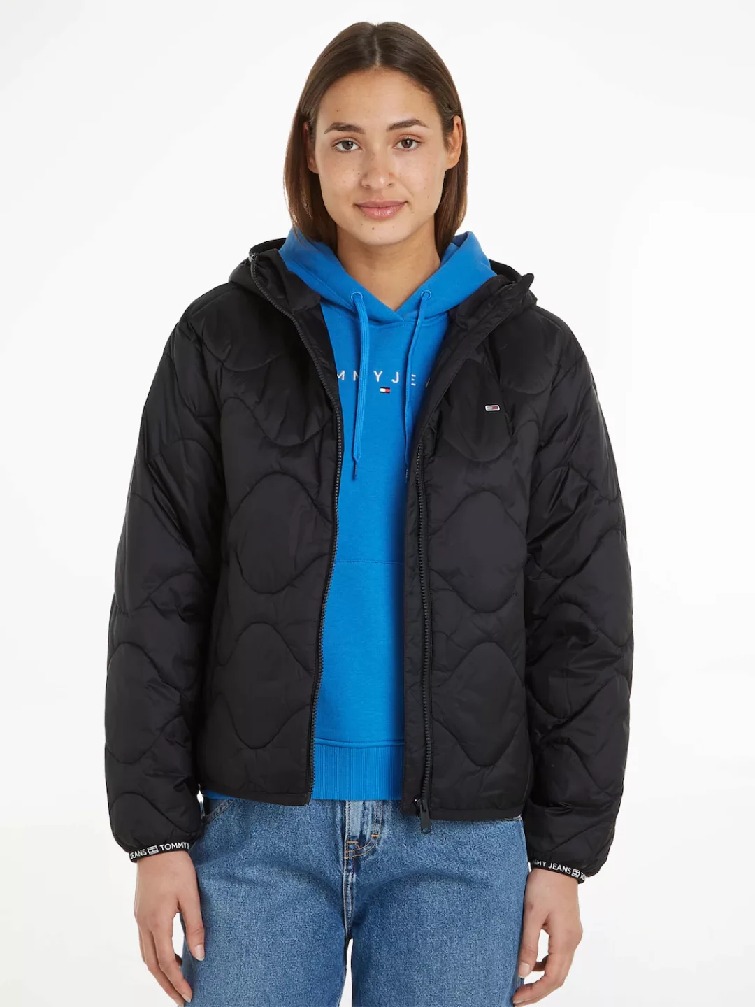 Tommy Jeans Curve Steppjacke "TJW QUILTED TAPE HOOD PUFFER EXT", mit Kapuze günstig online kaufen