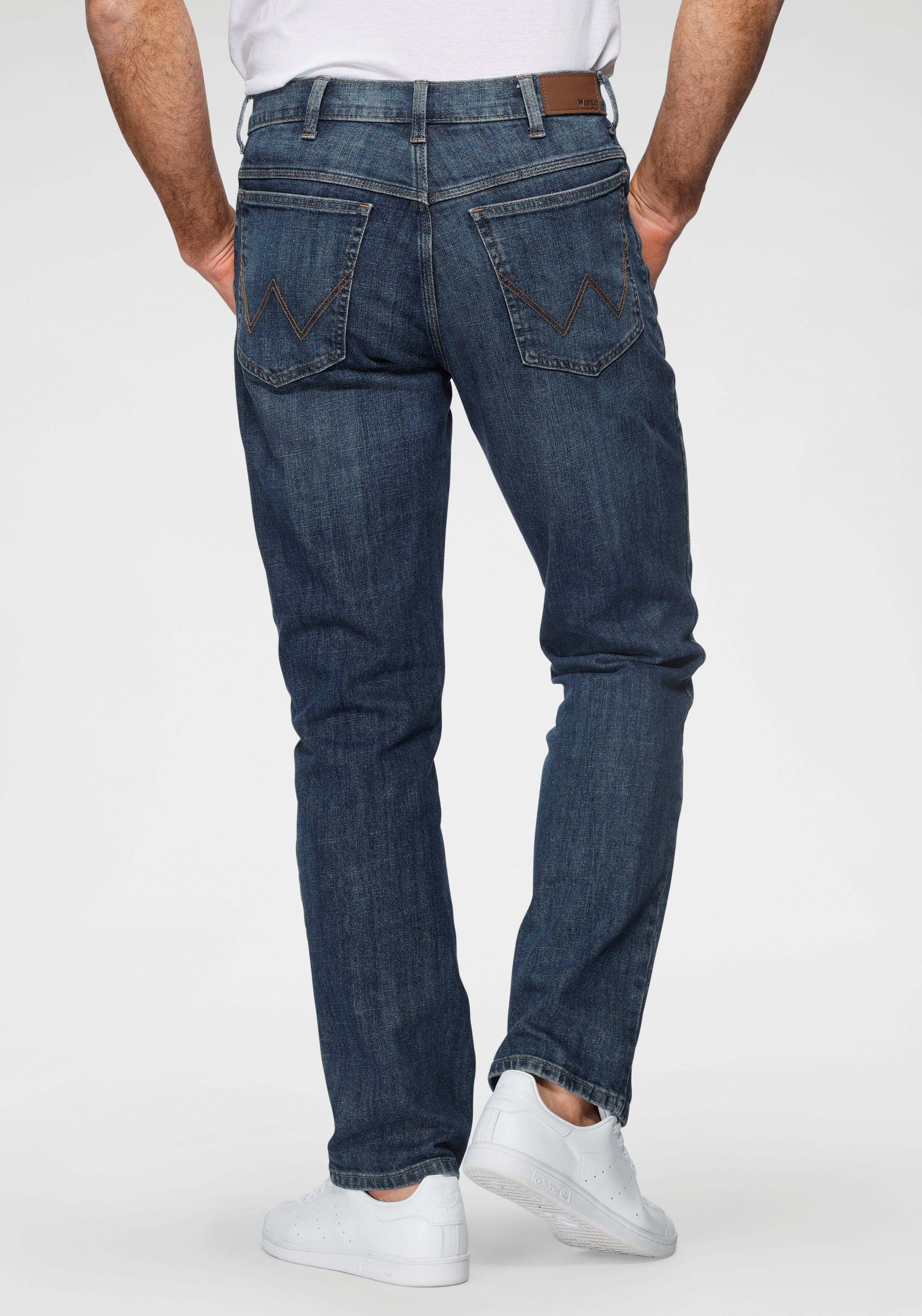 Wrangler Herren Jeans STRAIGHT - Mid Waist - Regular Fit - Blau Schwarz günstig online kaufen