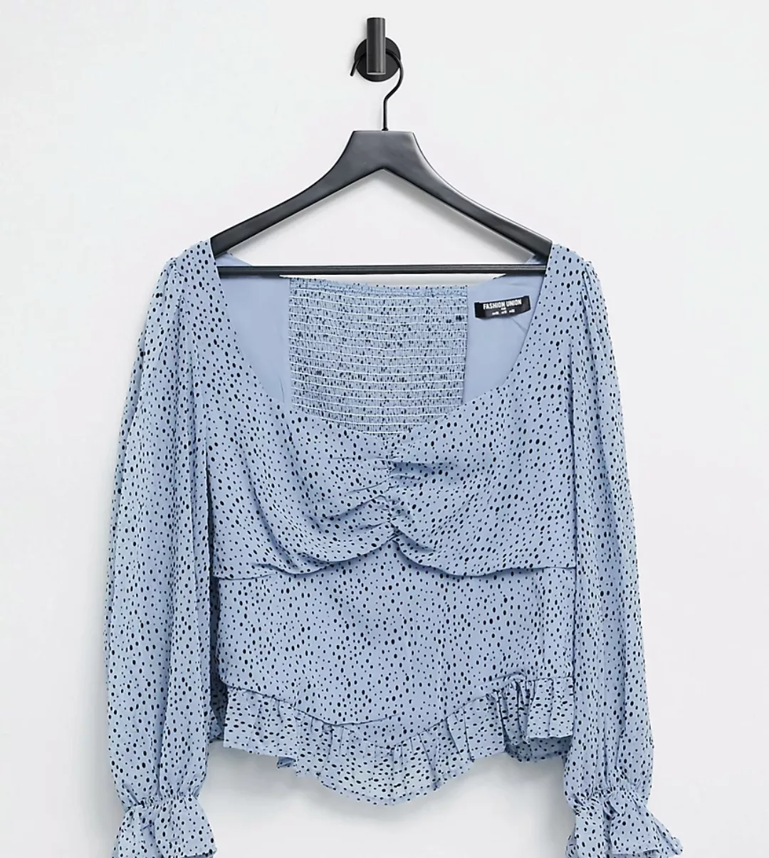 Fashion Union Plus – Gepunktete Milchmädchen-Bluse mit Rüschenkante-Blau günstig online kaufen