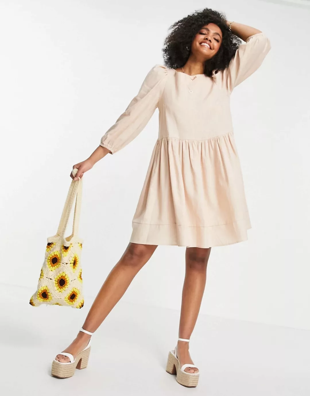 ASOS DESIGN – Mini-Hängerkleid aus Leinen mit Riemchendesign am Rücken in B günstig online kaufen